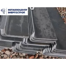 Уголок горячекатаный 20х20х3мм